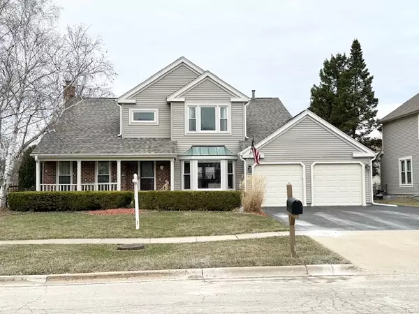 1780 Pebblewood LN, Hoffman Estates, IL 60192