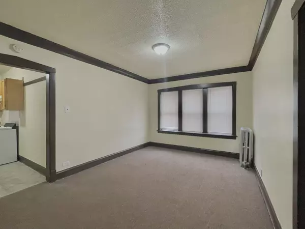 Chicago, IL 60620,7800 S Throop ST #1