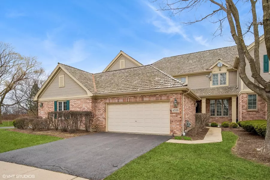 4538 N Seminole DR, Glenview, IL 60026