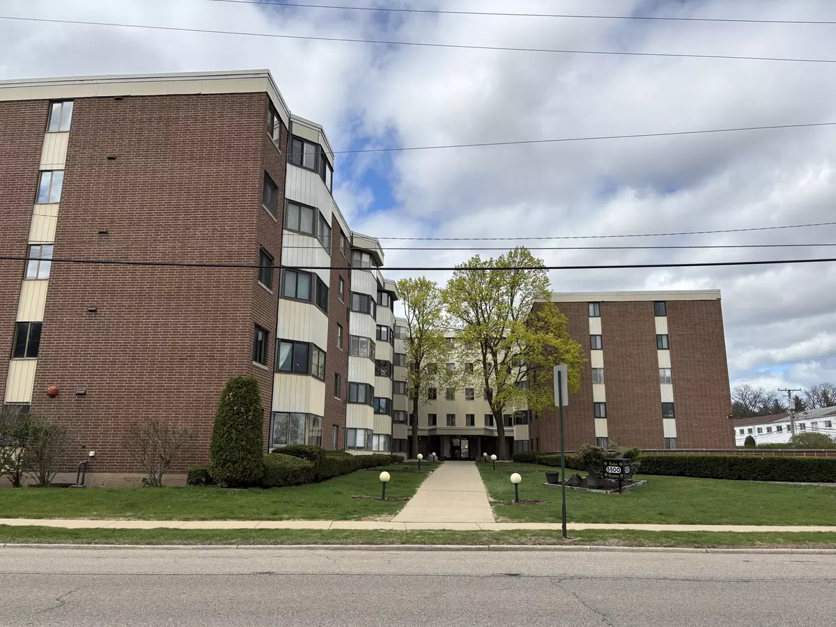 Morton Grove, IL 60053,5500 Lincoln Ave. AVE #118E