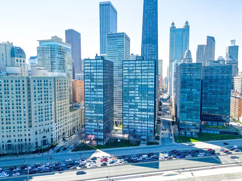 880 N Lake Shore DR #10AB, Chicago, IL 60611