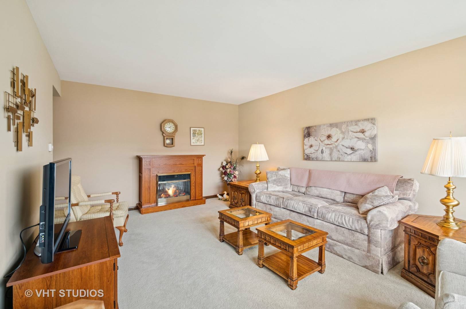 Harwood Heights, IL 60706,7542 W Carmen AVE