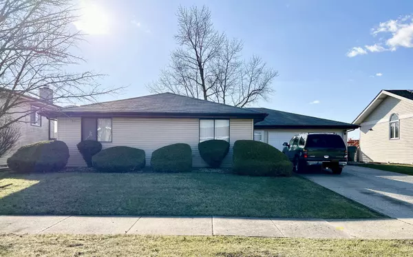20138 Arroyo AVE, Lynwood, IL 60411