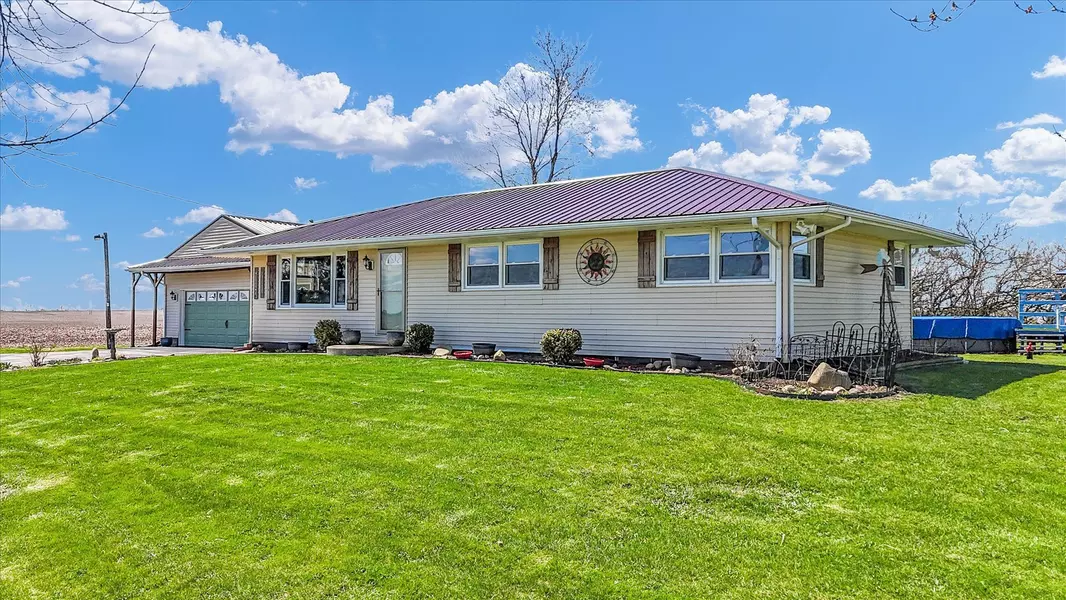 12584 N 4100 RD E, Saybrook, IL 61770