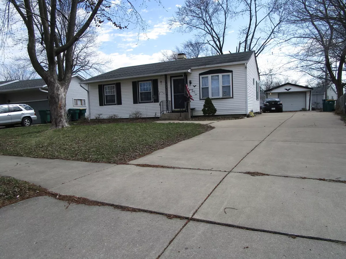 Joliet, IL 60435,2306 Birchwood LN