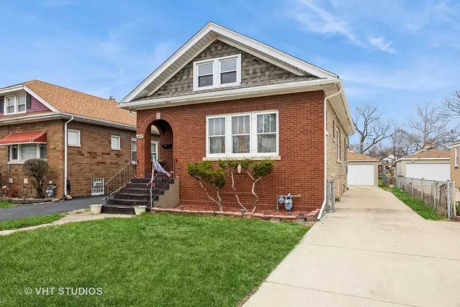 3903 Saint Charles RD, Bellwood, IL 60104