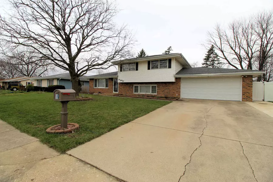 631 Concord PL, Bourbonnais, IL 60914