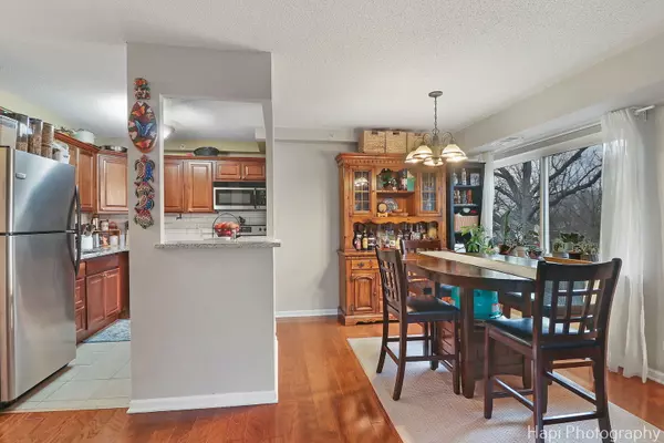 Hoffman Estates, IL 60169,1840 Huntington BLVD #303