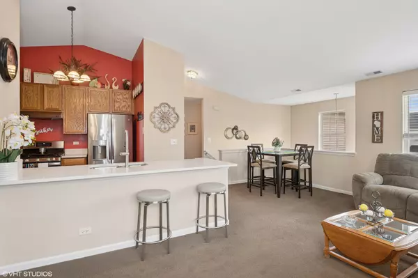 Lindenhurst, IL 60046,3068 Falling Waters LN #0