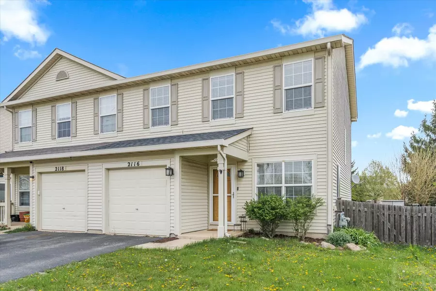 2116 Rebecca CIR, Montgomery, IL 60538