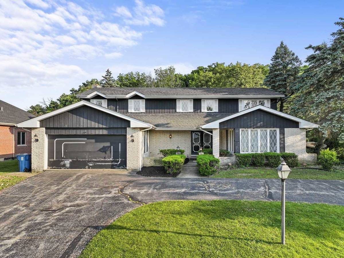 Palos Heights, IL 60463,7415 W Ute LN