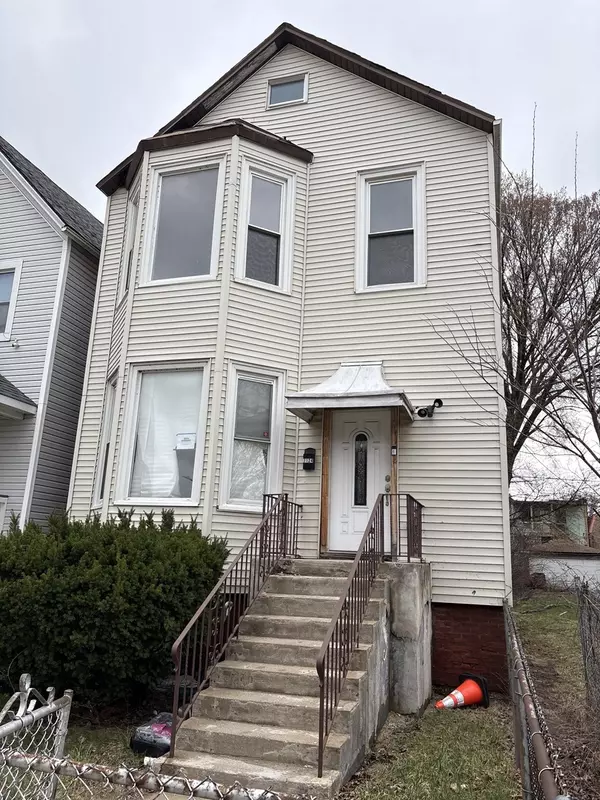 7124 S Ellis AVE, Chicago, IL 60619