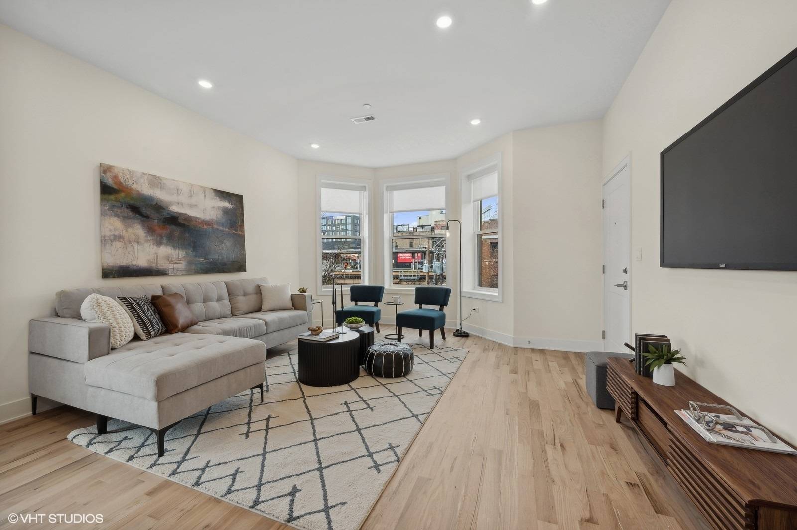 Chicago, IL 60613,3615 N Wilton AVE #2