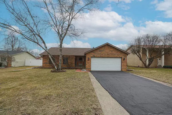 1139 N Thackeray DR,  Palatine,  IL 60067