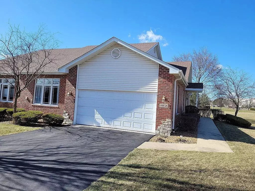 Mokena, IL 60448,10858 Canterbury DR