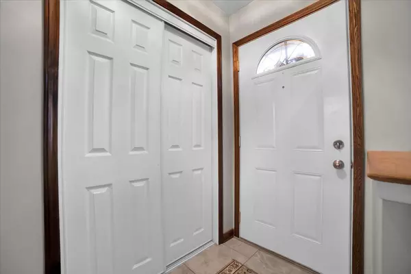 Mokena, IL 60448,19839 Therese LN