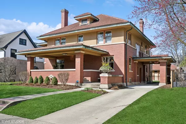 325 Linden AVE, Oak Park, IL 60302