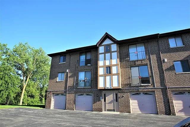 1744 S Washington ST #1744, Naperville, IL 60565