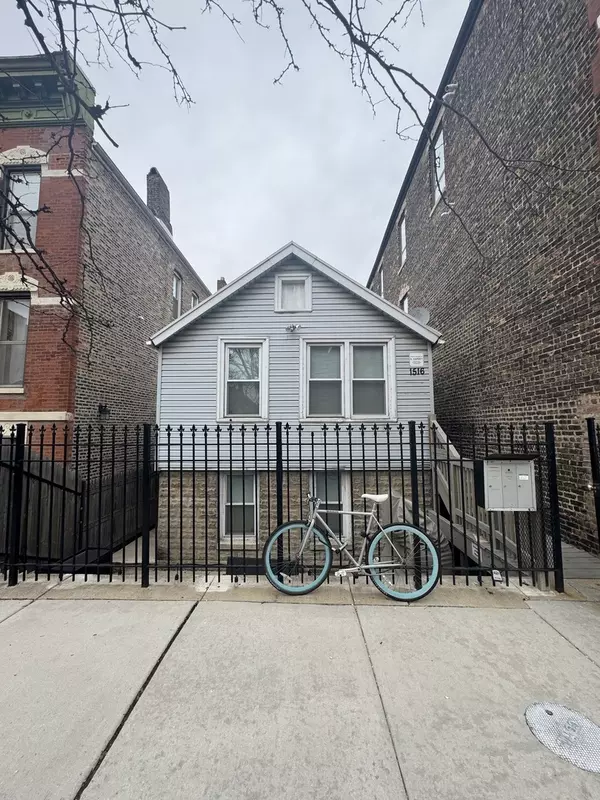 1516 W 18th PL, Chicago, IL 60608