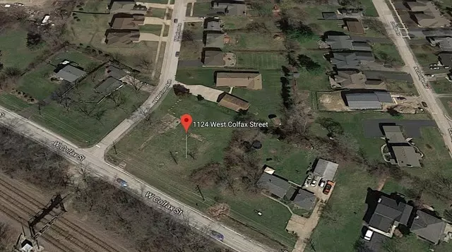 Palatine, IL 60067,1124 W Colfax ST