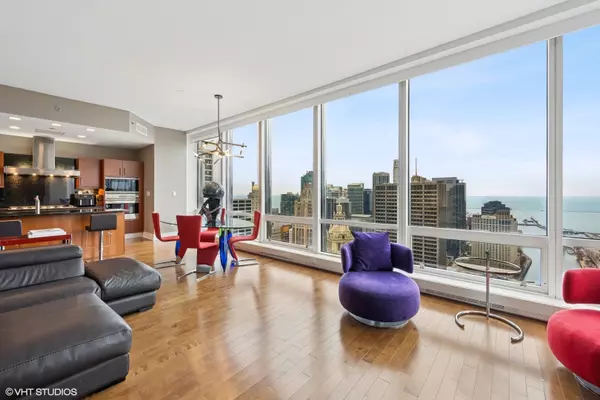 Chicago, IL 60611,401 N Wabash AVE #31K
