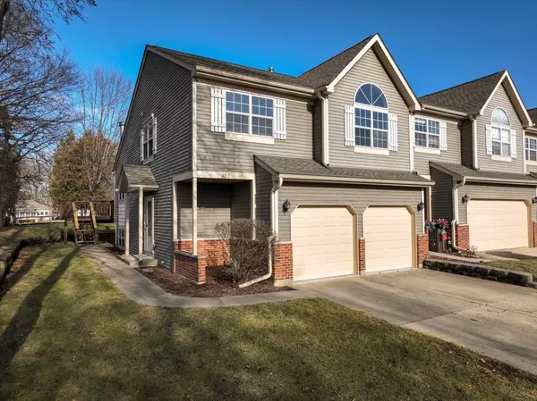 420 Dunridge CT, Dundee, IL 60118