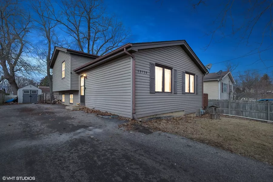 35720 N Laurel AVE, Ingleside, IL 60041