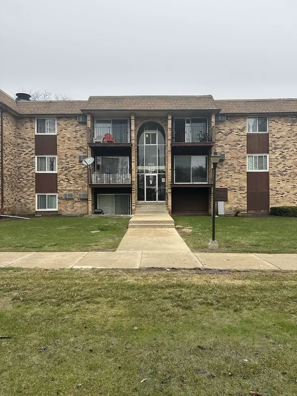 Hoffman Estates, IL 60169,1025 Higgins Quarters DR #4-109
