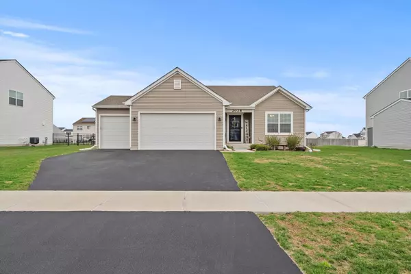 2028 Whitekirk LN, Yorkville, IL 60560