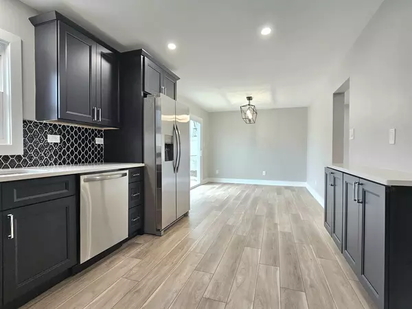 Matteson, IL 60443,919 Dartmouth AVE