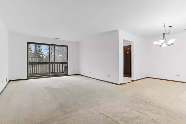 Palos Heights, IL 60463,7737 W Golf DR #301