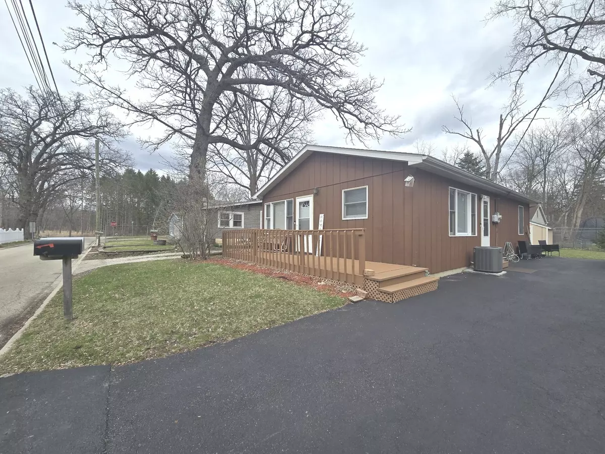 Ingleside, IL 60041,35725 N GROVE AVE