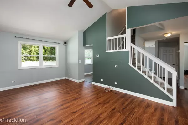 Naperville, IL 60565,1309 Monmouth AVE