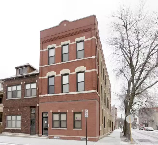 2859 S Lowe AVE, Chicago, IL 60616