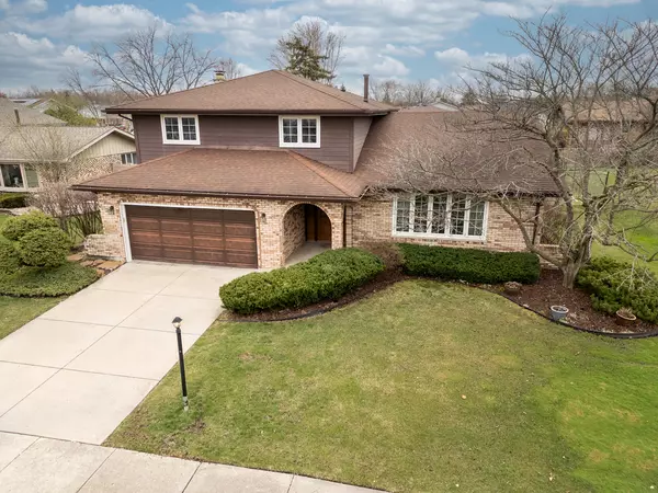 Orland Park, IL 60467,13625 Santa Fe TRL
