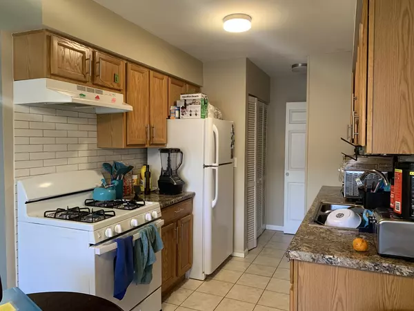 Hanover Park, IL 60133,7528 Bristol LN #4