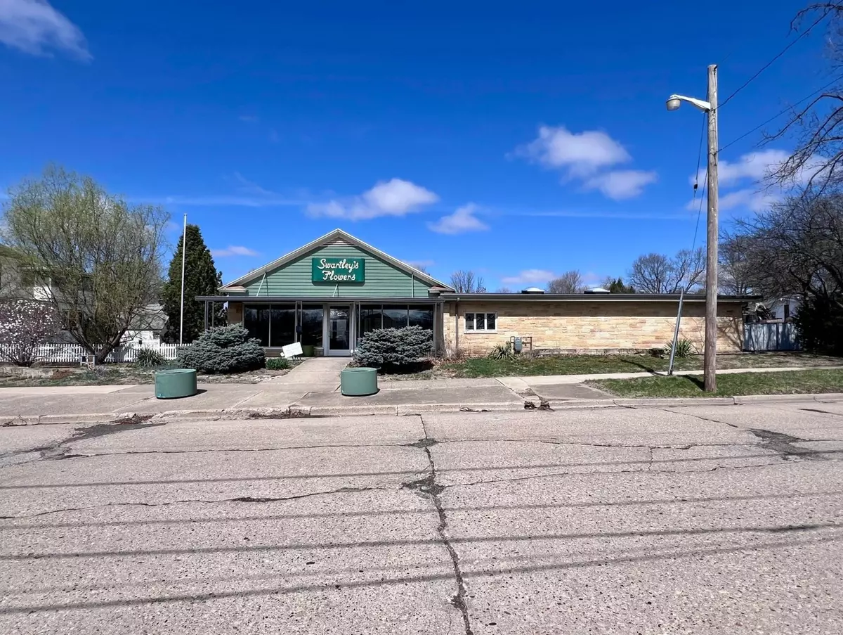 Sterling, IL 61081,1706 E 5th ST