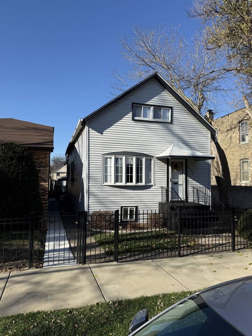 Chicago, IL 60609,3736 S Parnell AVE