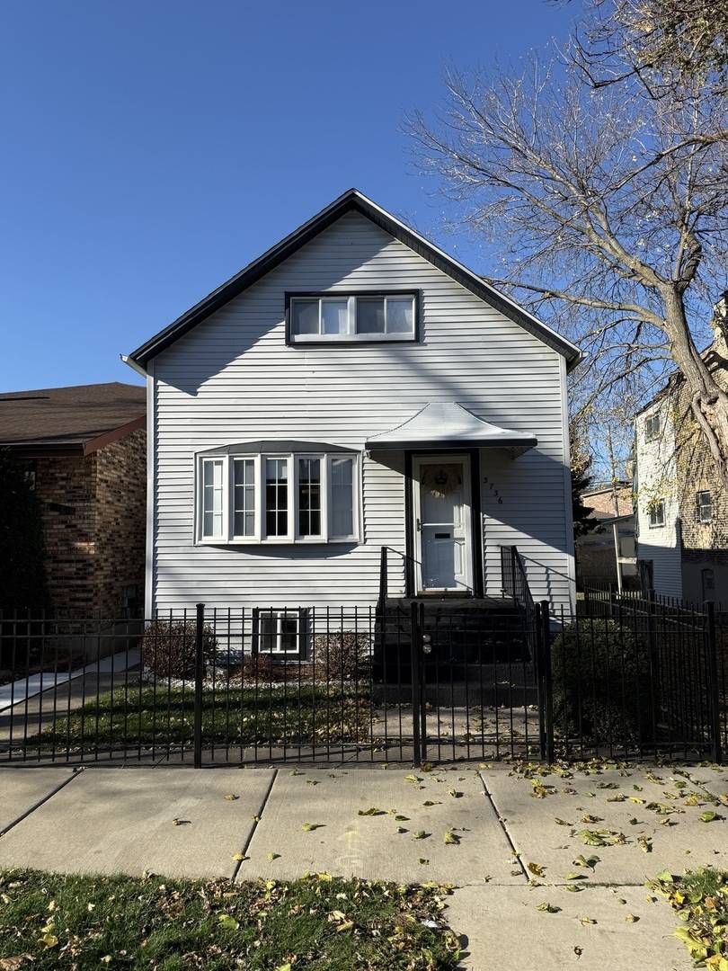 3736 S Parnell AVE, Chicago, IL 60609