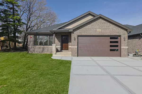 11236 S Lawler AVE, Alsip, IL 60803