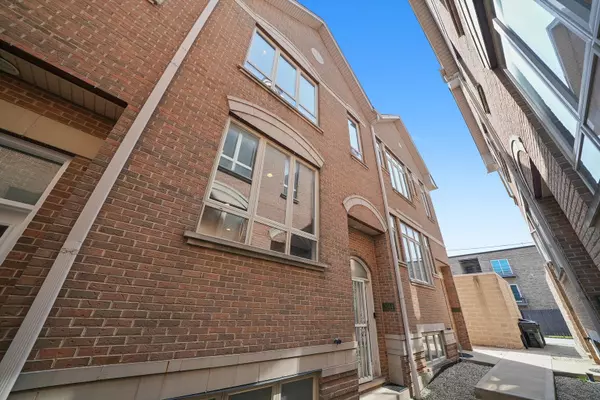 Chicago, IL 60707,2014 N Nagle AVE