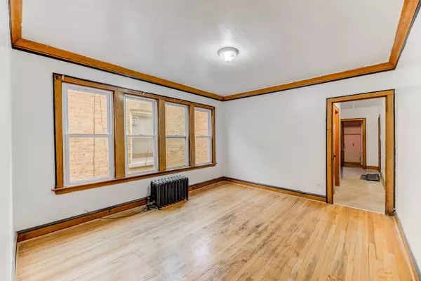 Chicago, IL 60629,6341 S Richmond ST