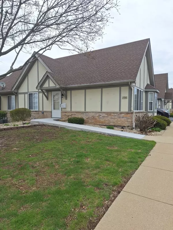 Crest Hill, IL 60403,1700 Willow Circle DR
