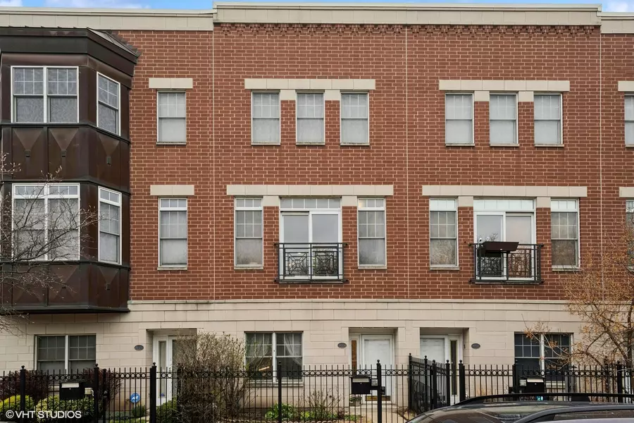 4604 S Woodlawn AVE, Chicago, IL 60653