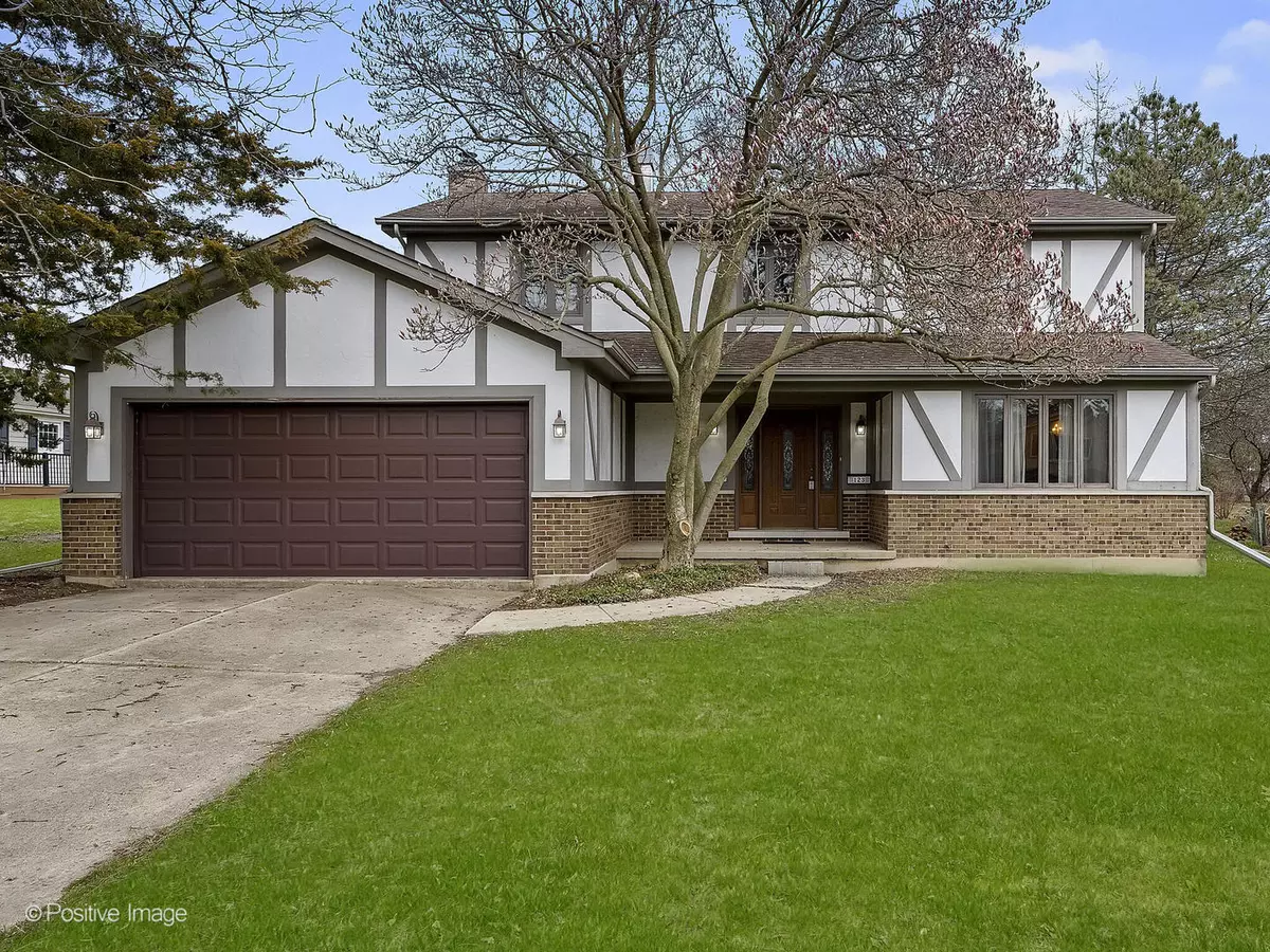 Bartlett, IL 60103,123 N Western AVE