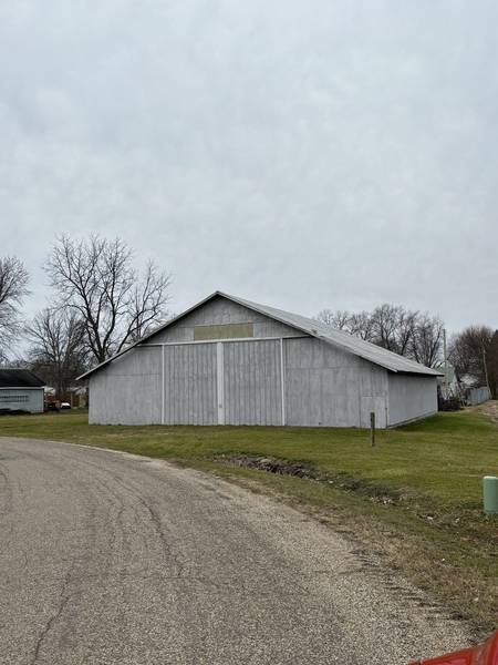 205 N Main ST, Armington, IL 61721