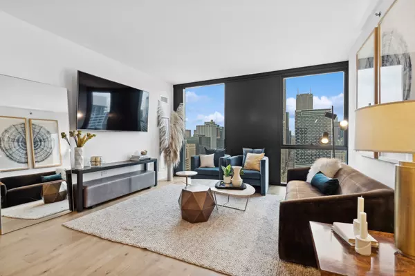 Chicago, IL 60607,234 W Polk ST #2804