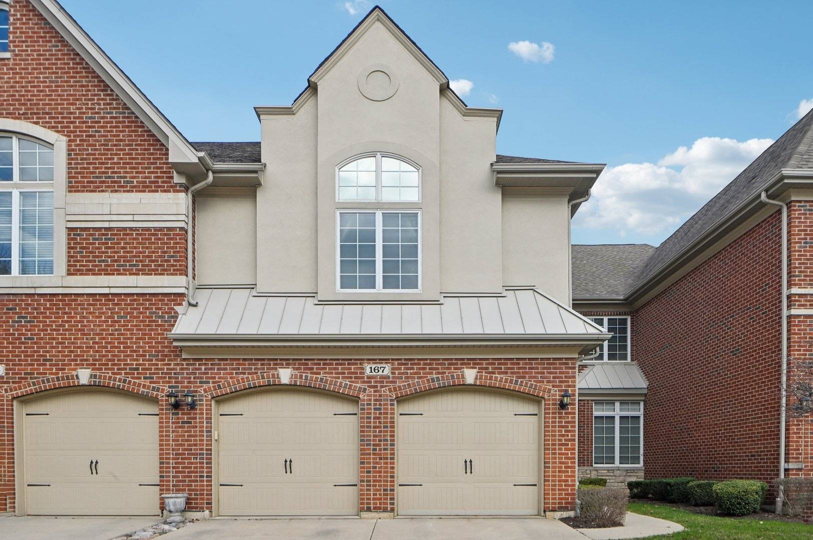 167 Pemberton WAY, Bloomingdale, IL 60108