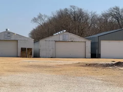 Dixon, IL 61021,904 Walton RD