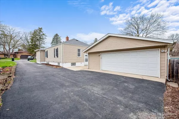 Warrenville, IL 60555,3S467 WARREN AVE